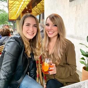 Meet your Posher, Demitra